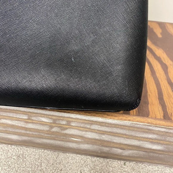 Black Kate Spade crossbody bag with adjustable strap - Picture 4 of 5